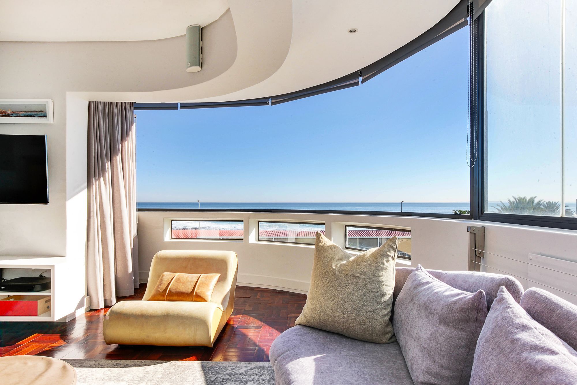 Backup Powered Sea View Apartment On The Promenade Kapstaden Exteriör bild